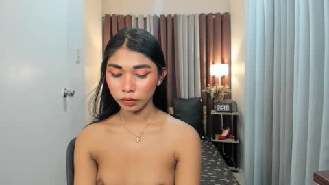 Snapshot of andreajane69 chatting on October 23, 10:21 am THEA SMITH online show from October 23, 10:21 am