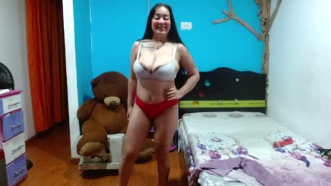 Andre online show from April 8, 11:51 pm