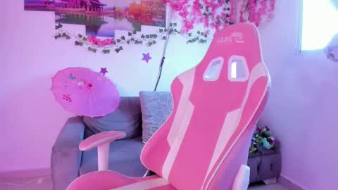          online show from March 9, 1:15 pm