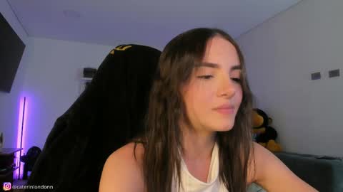      online show from April 5, 3:38 am