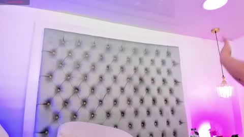 anette_cooper online show from June 2, 3:51 am