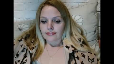 ANGEL online show from November 28, 4:43 pm