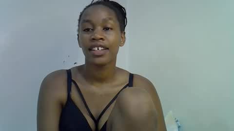 angel_mia5 online show from December 15, 10:26 pm