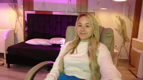 Angel online show from April 5, 12:15 pm