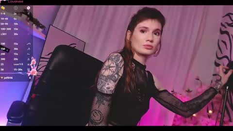 Snapshot of angela_fog chatting on October 21, 10:03 pm angela_fog online show from October 21, 10:03 pm