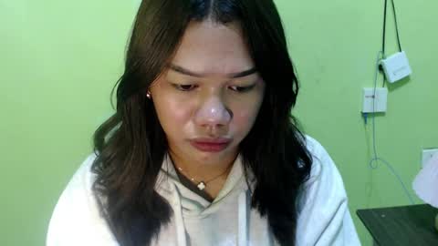 angela_star888 online show from April 13, 8:20 pm