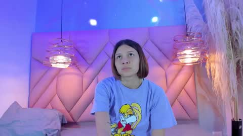 ANGELA online show from March 4, 12:01 pm