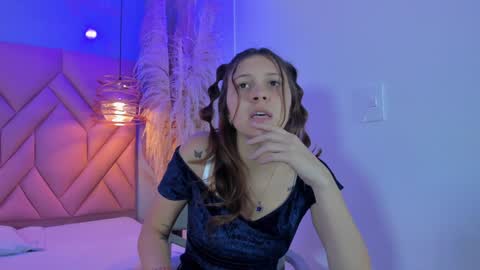 ANGELA online show from February 3, 12:25 pm