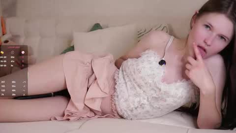 Mary online show from October 18, 11:24 am