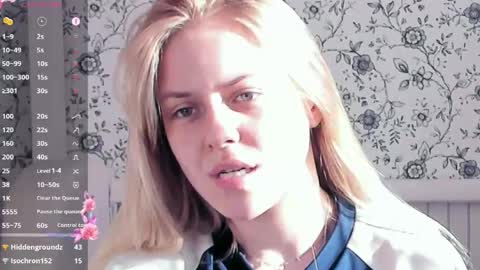 Darsi Anty online show from April 17, 2:19 pm