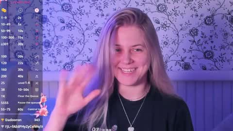 Darsi Anty online show from April 3, 3:43 pm