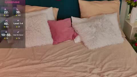 angel online show from December 15, 12:10 pm