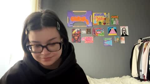 angelcatier online show from April 19, 2:50 pm