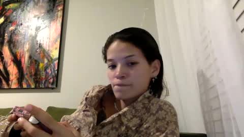 Snapshot of angelia01m chatting on September 29, 2:27 am angelia01m online show from September 29, 2:27 am