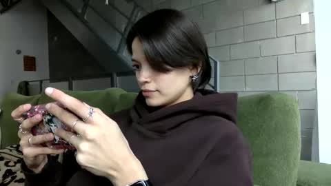 angelia01m online show from January 7, 8:01 pm