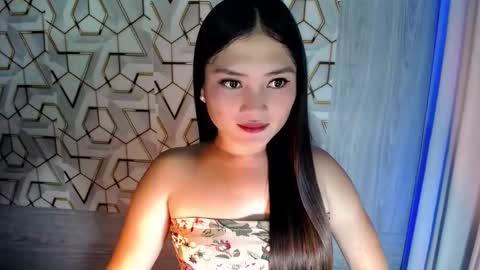 Angie online show from February 4, 10:10 am