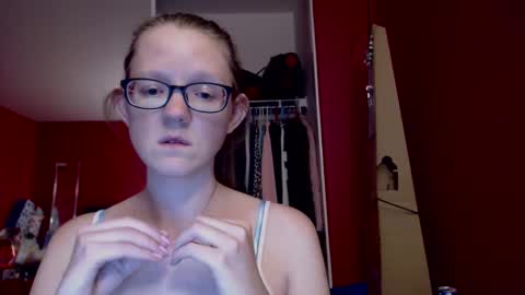 AngelicAngel online show from October 7, 6:40 am