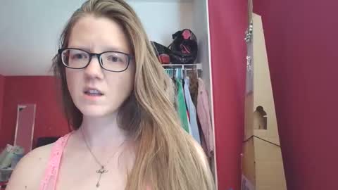 AngelicAngel online show from April 5, 4:06 pm