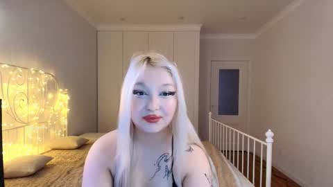 Your angelic Aya online show from November 30, 5:00 am