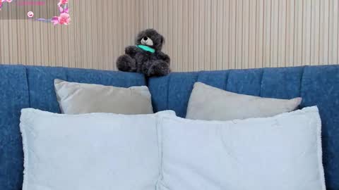 angeline online show from October 23, 2:34 pm