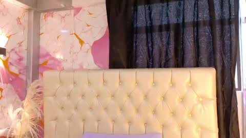 angeline_scot online show from May 4, 12:42 pm