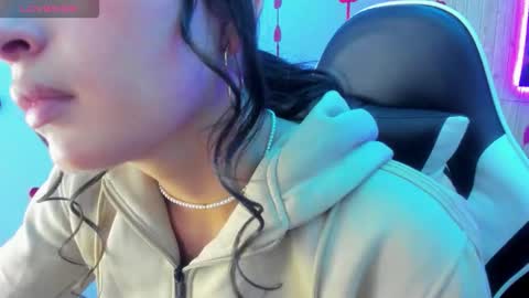 Angell cooper8 online show from February 19, 6:18 pm