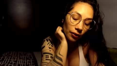  ANGELA ISABELLA  online show from November 22, 12:08 pm