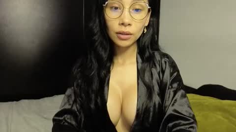  ANGELA ISABELLA  online show from October 27, 12:22 pm