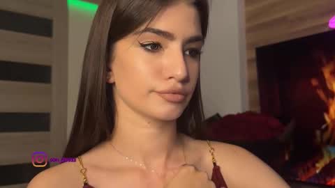 Snapshot of angelmi171 chatting on September 8, 5:34 pm angelmi171 online show from September 8, 5:34 pm