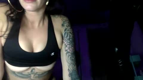 Angel online show from October 20, 10:07 am