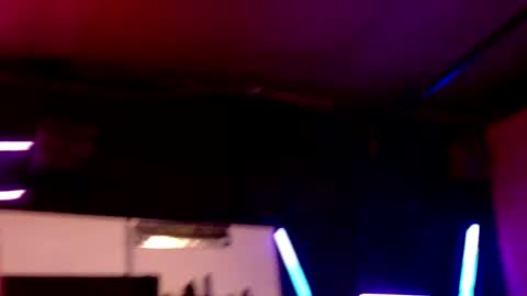 Madison Marie online show from September 13, 5:04 am