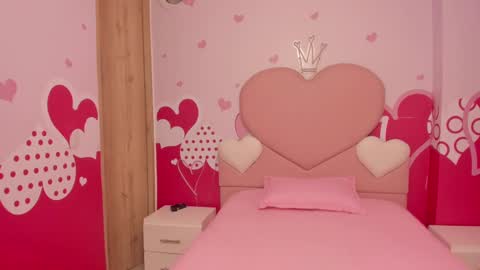 Angel  online show from February 15, 9:49 am