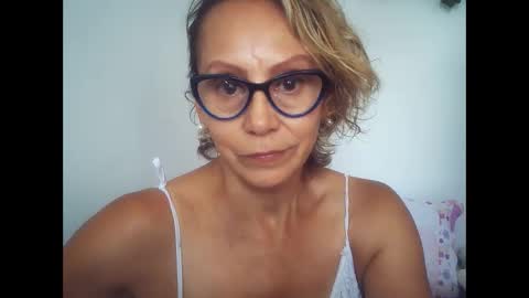 angelycute476334 online show from January 31, 8:33 pm