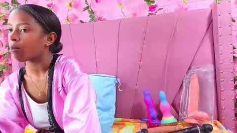 Anyega online show from December 15, 8:14 pm