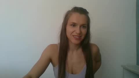 angie_maisson online show from September 17, 12:03 pm