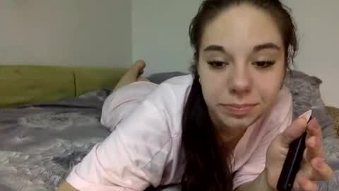 Angel Cute online show from June 2, 9:05 pm