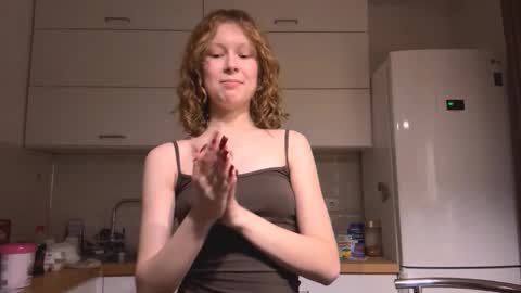 Hello My name is Sarah  im new model here and little but shy. online show from November 21, 5:59 pm