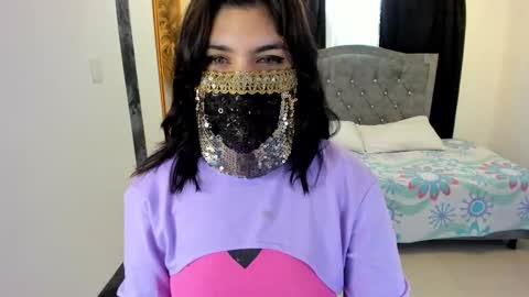 Anissa online show from February 21, 1:01 pm