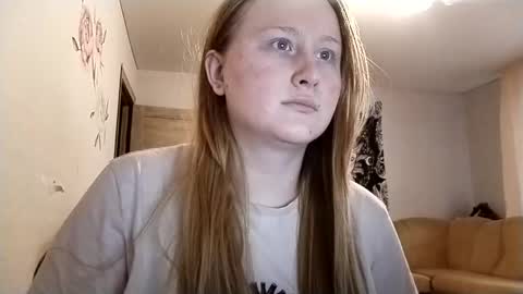 Anika online show from December 4, 10:39 am