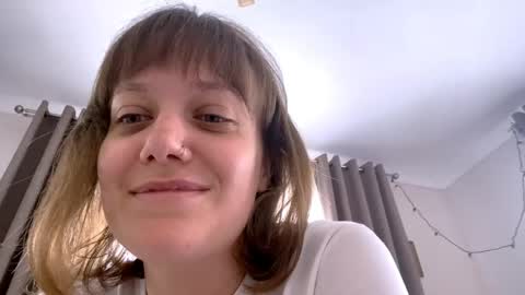 Jenny online show from May 9, 9:22 am