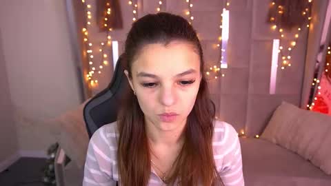 Anita online show from February 13, 8:05 am