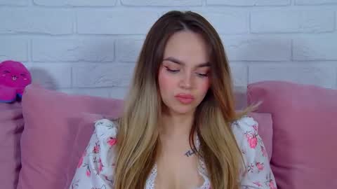 AnitaVenture online show from April 9, 5:10 am