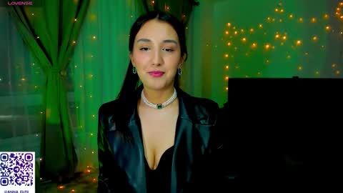 anna_elfiii online show from February 18, 6:51 pm