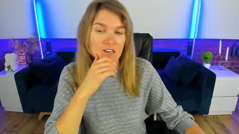 Annabel online show from September 18, 6:28 pm