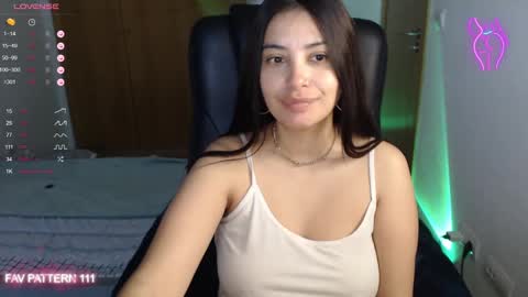 Snapshot of annadolll chatting on January 23, 9:39 pm OF          twitter  annadangerx pornhub    online show from January 23, 9:39 pm