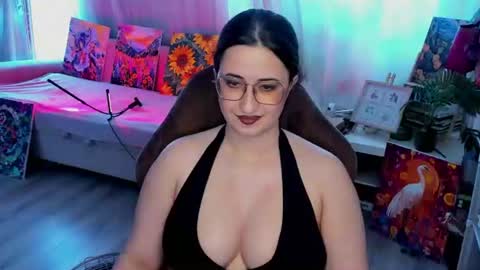 annalluring online show from June 18, 9:14 am