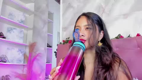 Anna online show from October 17, 6:33 pm