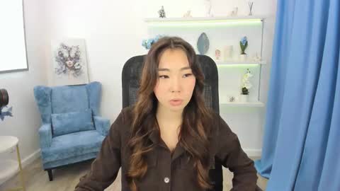 Anna online show from October 8, 11:25 am