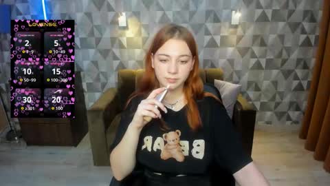 Anna online show from November 28, 1:58 pm