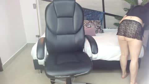 anne_blake online show from June 2, 2:34 am